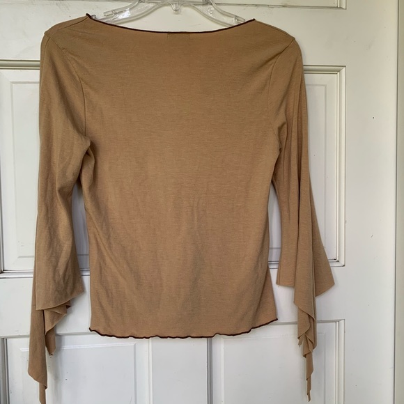 FANG V-Neck Top, size Large - Picture 2 of 3